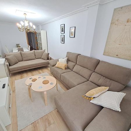 Apartamento De 120M2 Al Lado De Cabarceno Saron Εξωτερικό φωτογραφία