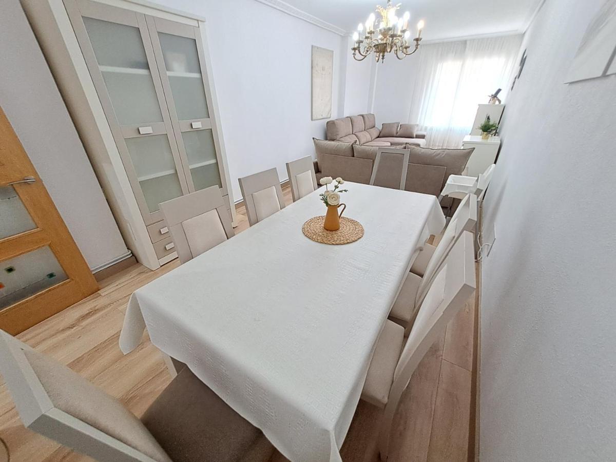 Apartamento De 120M2 Al Lado De Cabarceno Saron Εξωτερικό φωτογραφία