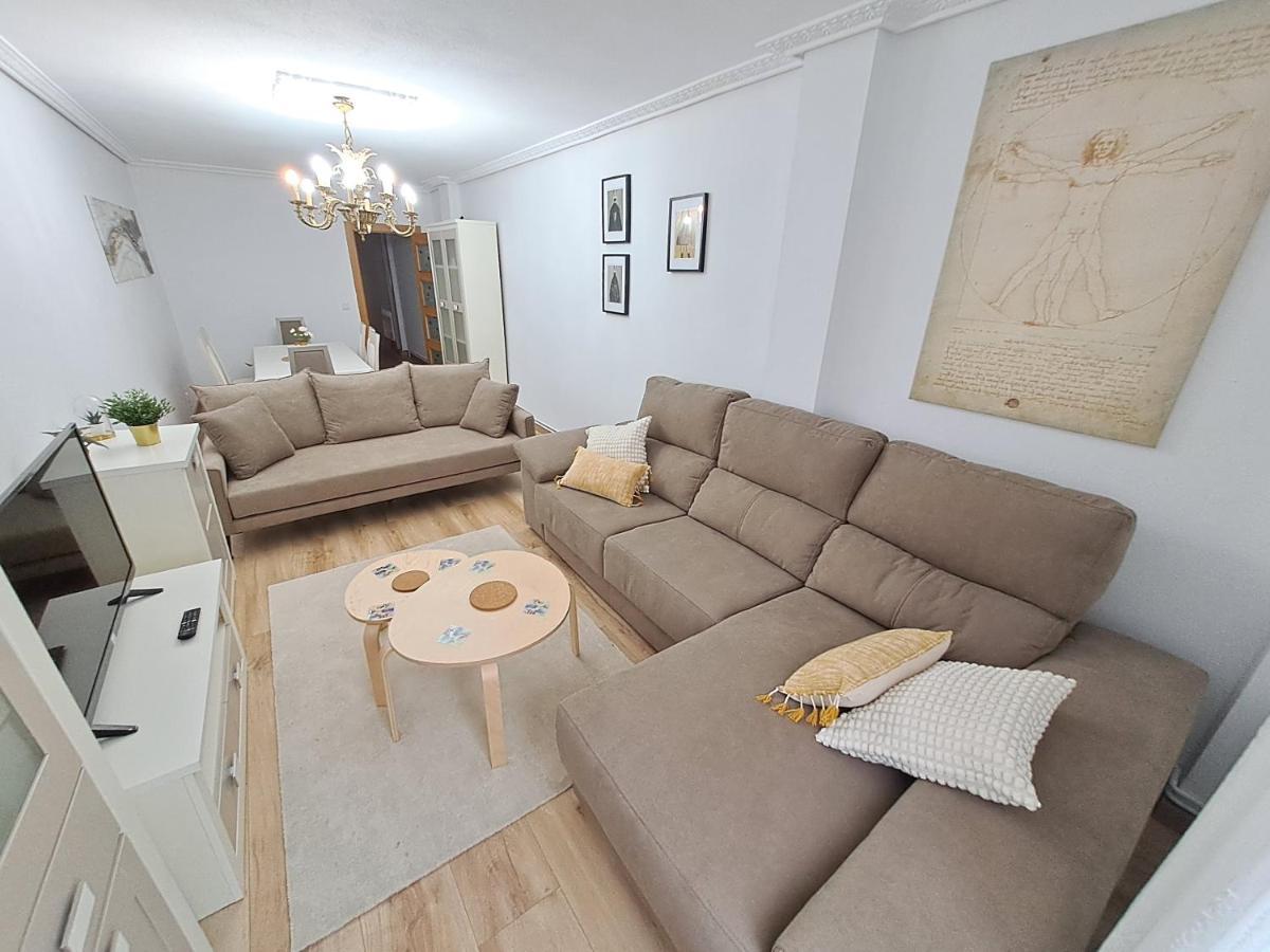 Apartamento De 120M2 Al Lado De Cabarceno Saron Εξωτερικό φωτογραφία